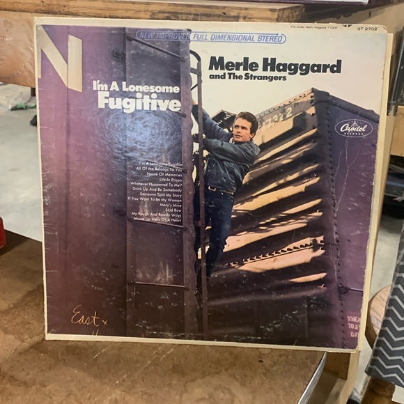 Capital Records Other - Merle Haggard and the strangers LP
